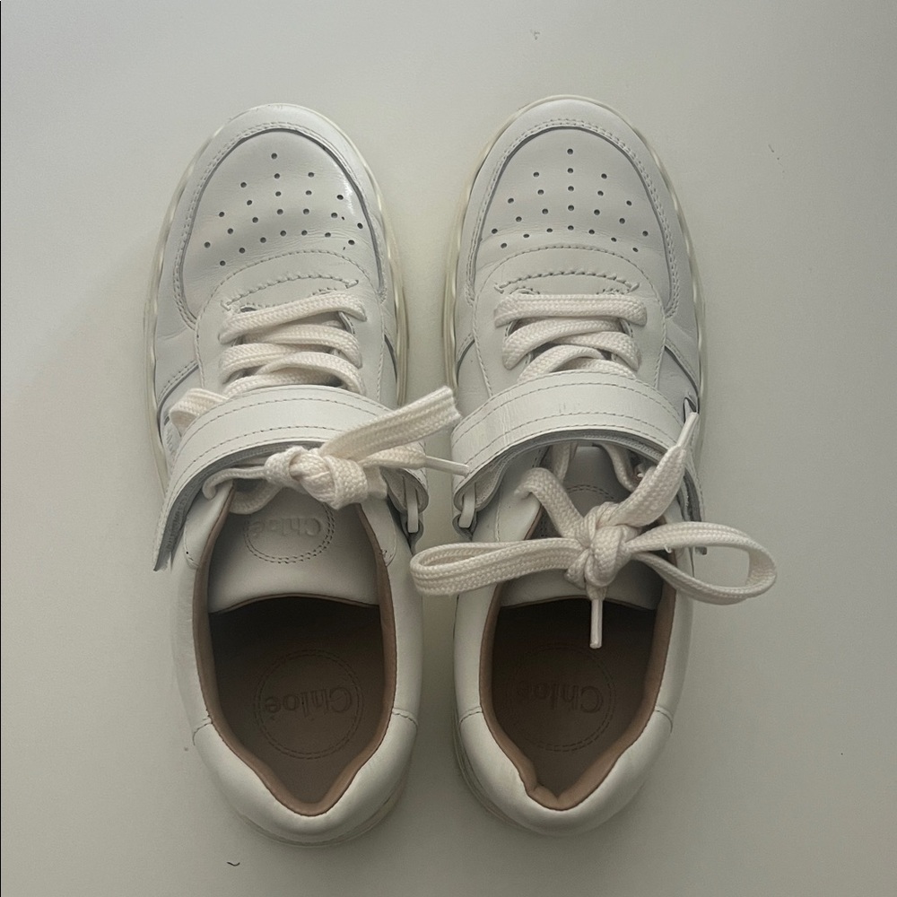 CHLOÉ White Sneakers